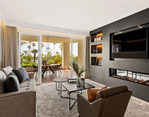 Ground Floor Apartment for sale in New Golden Mile, Estepona East