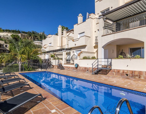 Ático en venta en Benahavis