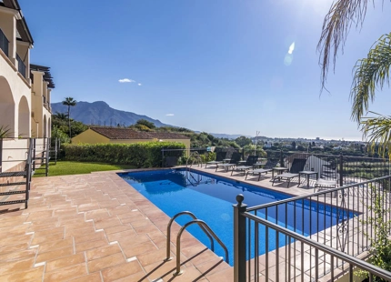 Ático en venta en Benahavis