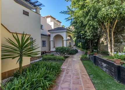Ático en venta en Benahavis