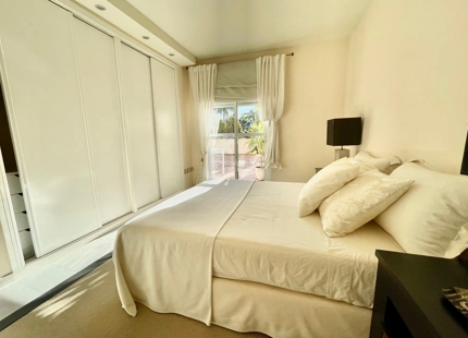 Apartment for sale in Nueva Andalucia, Marbella