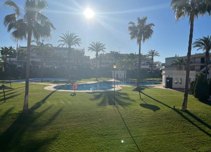 Apartment for sale in Nueva Andalucia, Marbella
