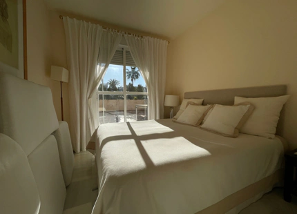 Apartment for sale in Nueva Andalucia, Marbella