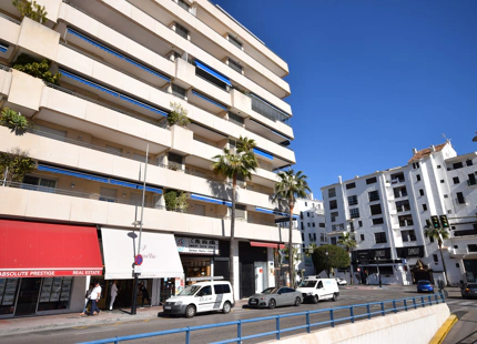 Apartamento en venta en Marbella - Puerto Banus