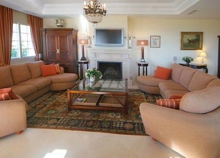 Villa for sale in Marbella - Puerto Banus