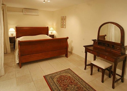 Villa for sale in Marbella - Puerto Banus