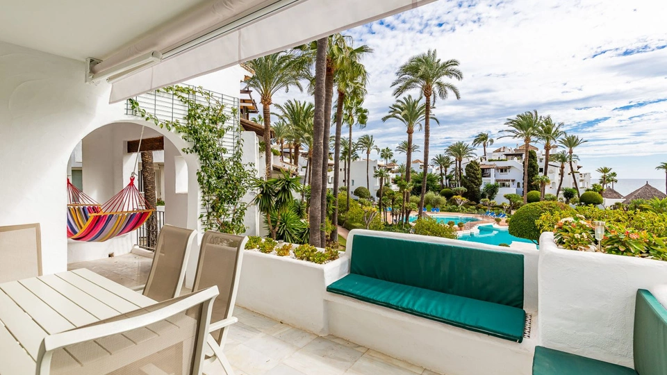Apartment for short term rent in Estepona