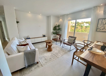 Ático en alquiler larga temporada en La Quinta, Benahavis