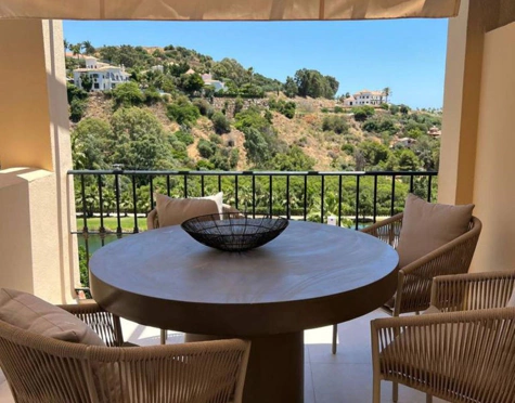 Ático en alquiler a corta temporada en La Quinta, Benahavis