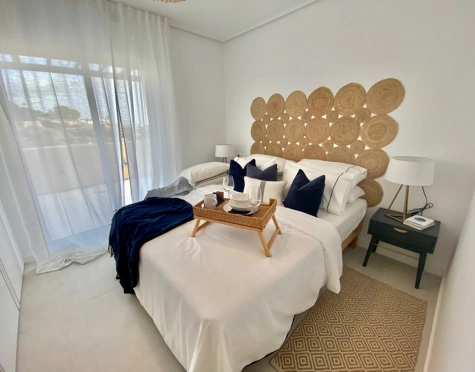 Ático en alquiler a corta temporada en La Quinta, Benahavis