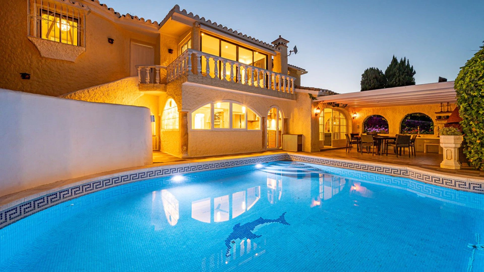 Villa for short term rent in Nueva Andalucia, Marbella