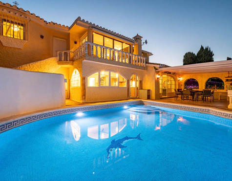 Villa en alquiler a corta temporada en Nueva Andalucia, Marbella