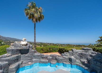 Villa for short term rent in Nueva Andalucia, Marbella