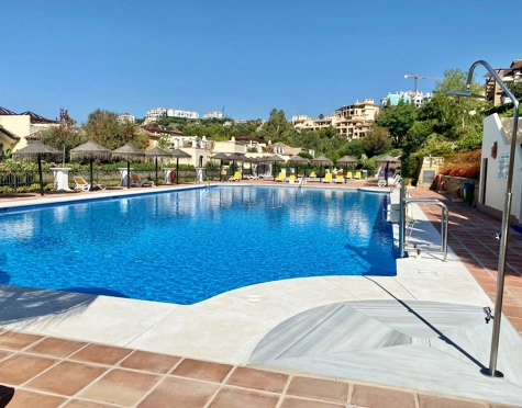 Apartamento Planta Baja en venta en Benahavis