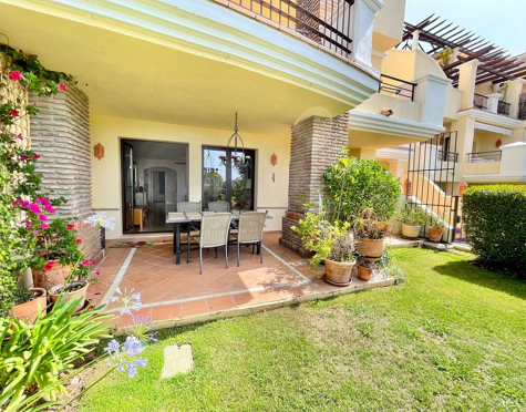 Apartamento Planta Baja en venta en Benahavis