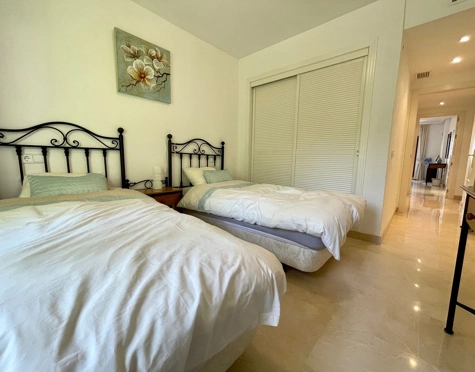 Apartamento Planta Baja en venta en Benahavis
