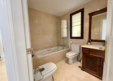 Apartamento Planta Baja en venta en Benahavis