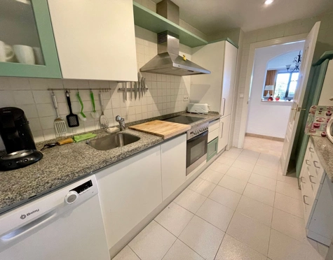 Apartamento Planta Baja en venta en Benahavis