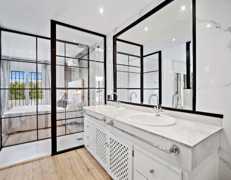 Villa for sale in Torre Real, Marbella Este