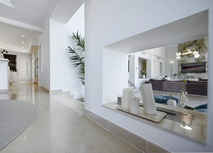 Villa en venta en Benahavis