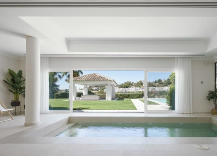 Villa en venta en Benahavis