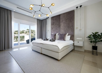 Villa en venta en Benahavis