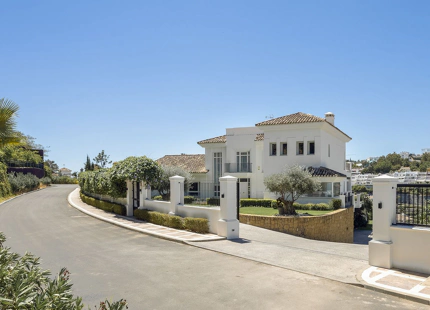 Villa en venta en Benahavis