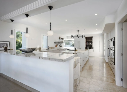 Villa en venta en Benahavis