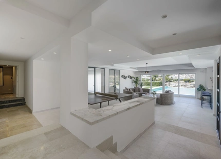 Villa en venta en Benahavis