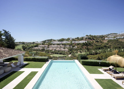 Villa en venta en Benahavis