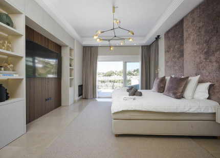 Villa en venta en Benahavis