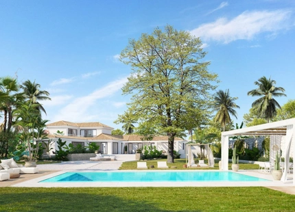 Villa for sale in Guadalmina Baja, San Pedro de Alcantara