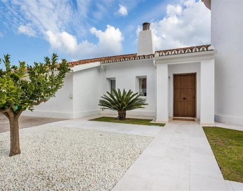 Villa en alquiler a corta temporada en Marbella - Puerto Banus