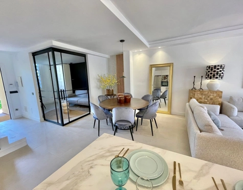 Adosado en venta en Nueva Andalucia, Marbella