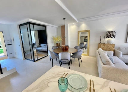 Adosado en venta en Nueva Andalucia, Marbella