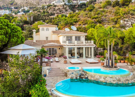 Villa en venta en Mijas