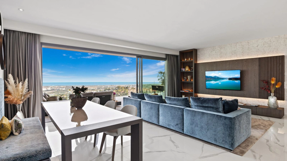 Apartamento en venta en Benahavis