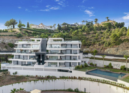 Apartamento en venta en Benahavis