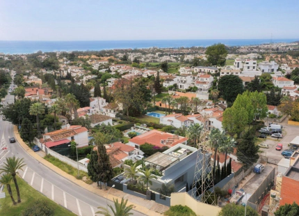 Villa en venta en Nueva Andalucia, Marbella