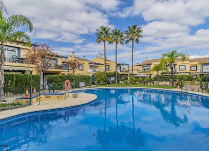 Adosado en venta en Nueva Andalucia, Marbella