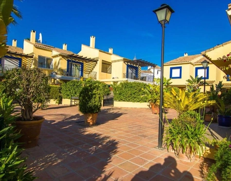 Town House for sale in Nueva Andalucia, Marbella