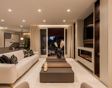 Apartment for sale in New Golden Mile, Estepona East