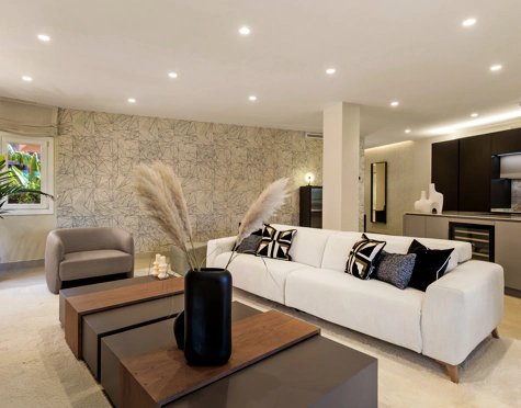 Apartment for sale in New Golden Mile, Estepona East