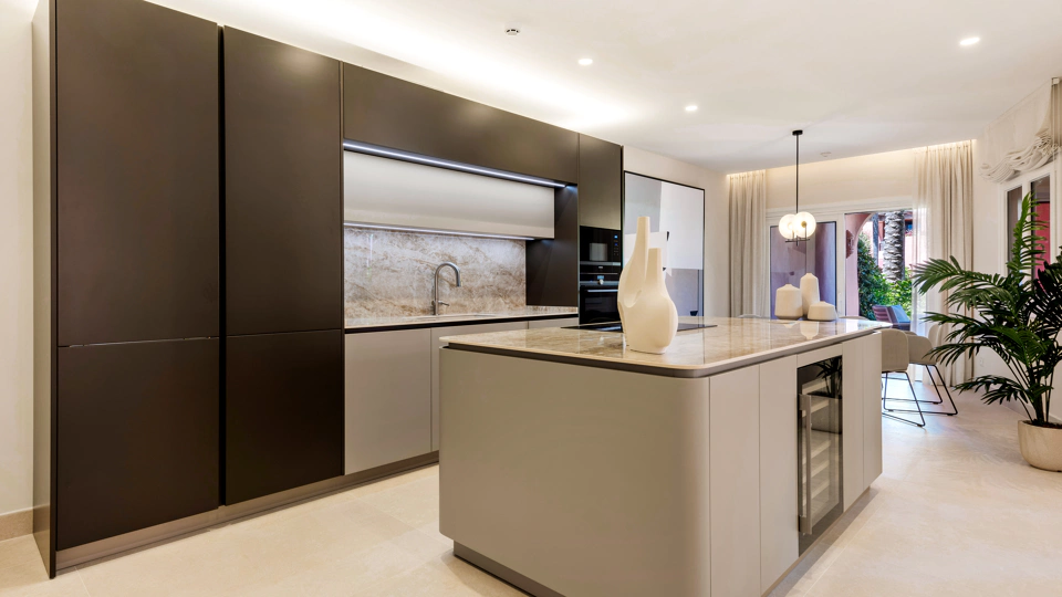 Apartamento en venta en New Golden Mile, Estepona Este