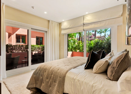 Apartamento en venta en New Golden Mile, Estepona Este