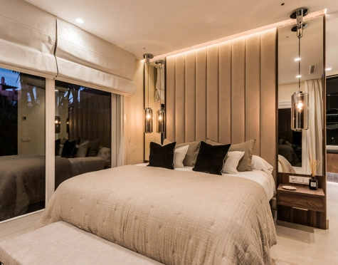 Apartment for sale in New Golden Mile, Estepona East