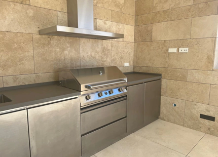 Apartamento en venta en La Quinta, Benahavis