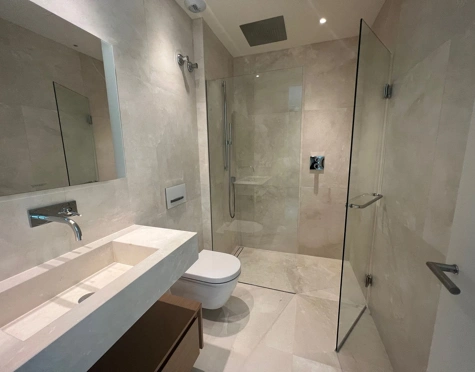 Apartamento en venta en La Quinta, Benahavis