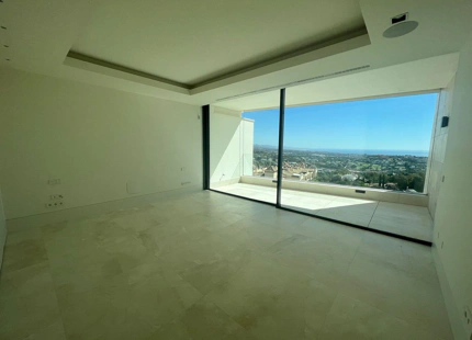 Apartamento en venta en La Quinta, Benahavis