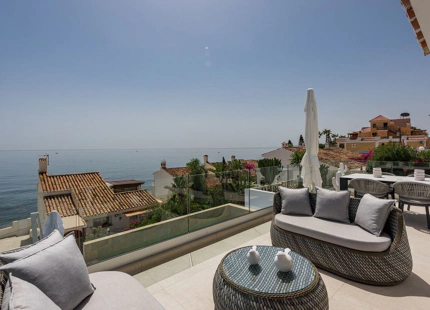 Villa en venta en Estepona